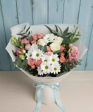 Букет цветов из:  Розы, Лизиантусы и Хризантемы в Воткинске