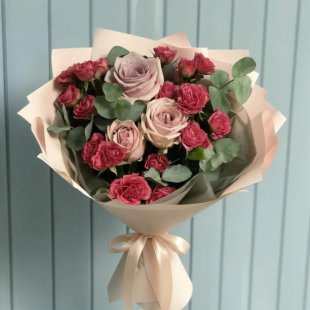 Букет цветов из: Гвоздики и Розы в Воткинске
