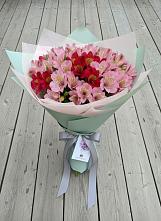 Букет цветов из:  Альстромерии в Воткинске