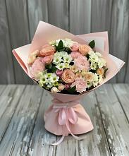 Букет цветов из:  Гвоздики, Розы и Хризантемы в Воткинске