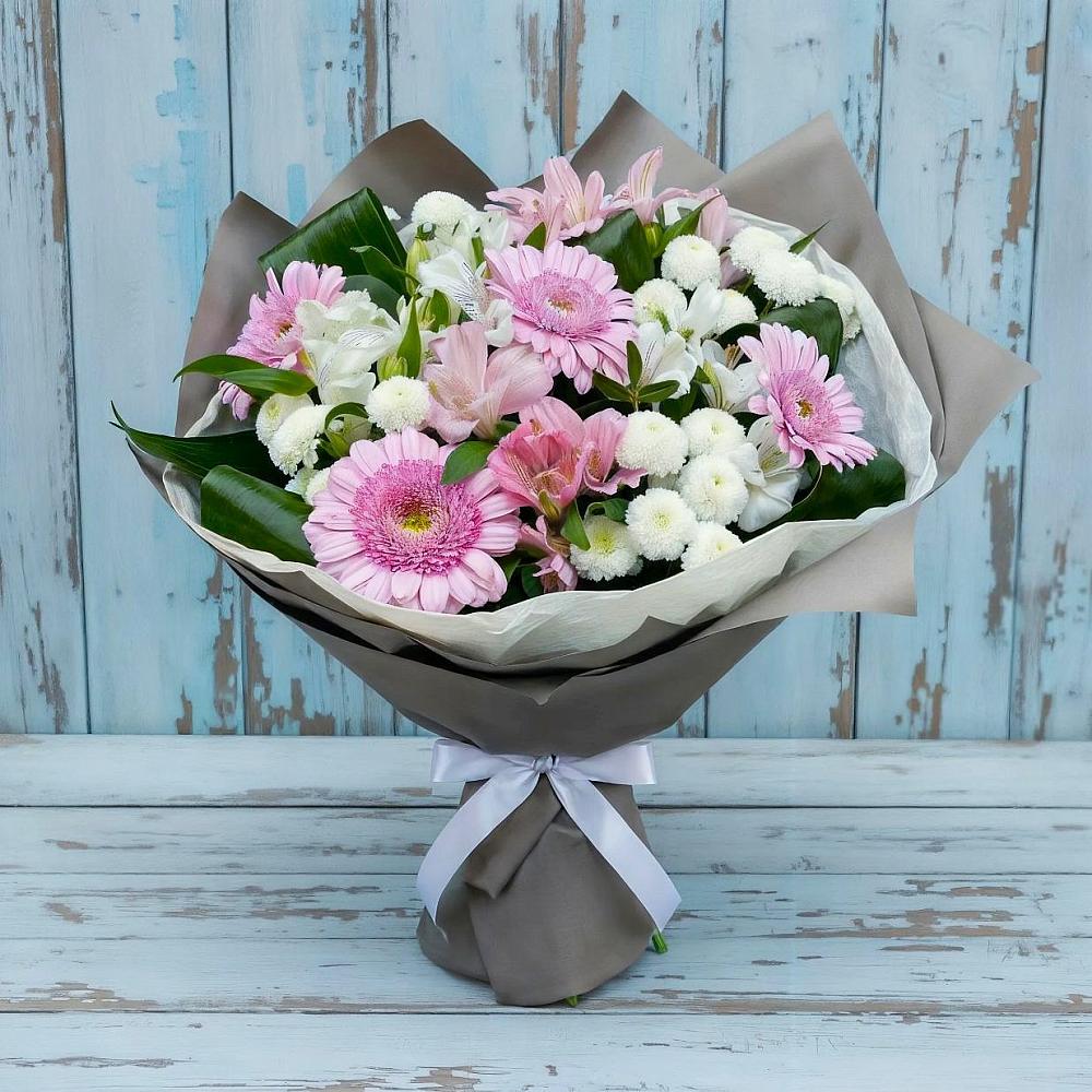 Букет цветов из: Герберы, Альстромерии и Хризантемы в Воткинске