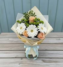 Букет цветов из:  Герберы, Розы и Хризантемы в Воткинске