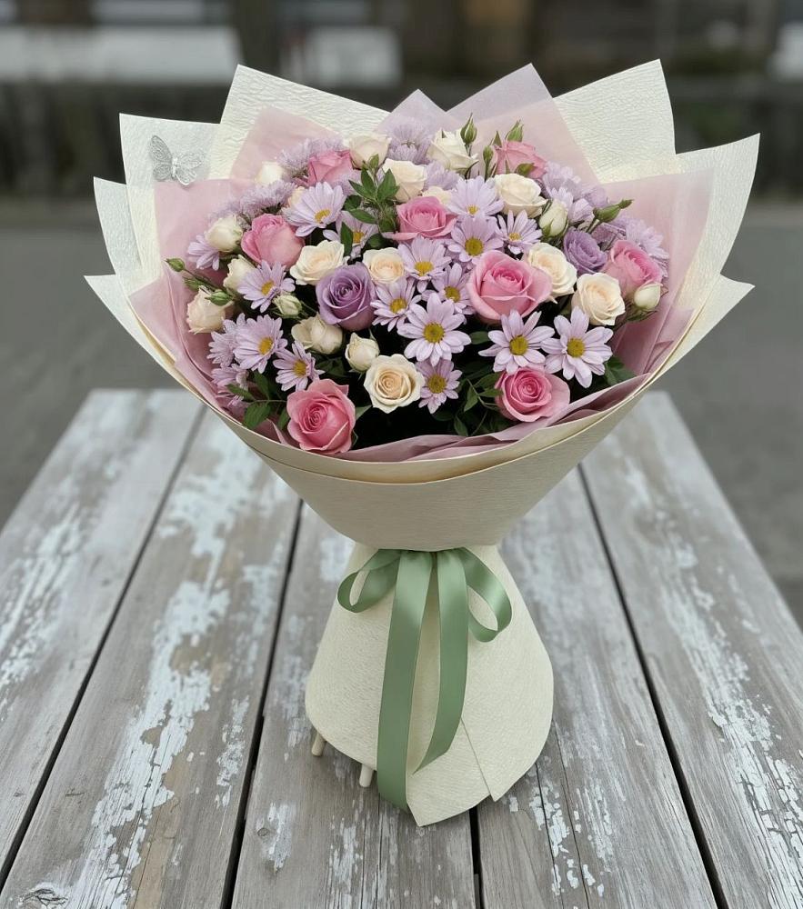 Букет цветов из: Розы и Хризантемы в Воткинске