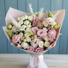 Букет цветов из:  Альстромерии и Розы в Воткинске